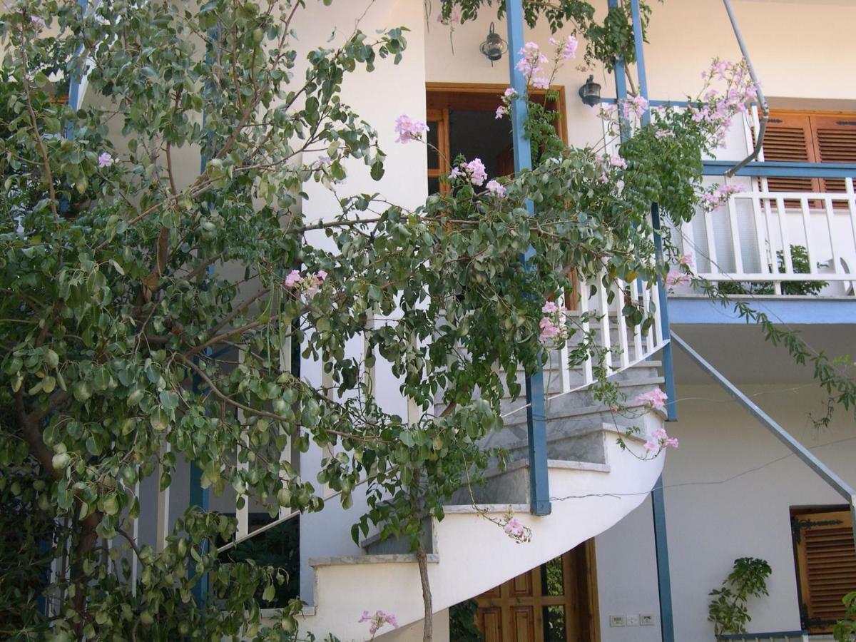 Seaview - Selfcatering Apartment - Helen No 2 Xiropigado Esterno foto